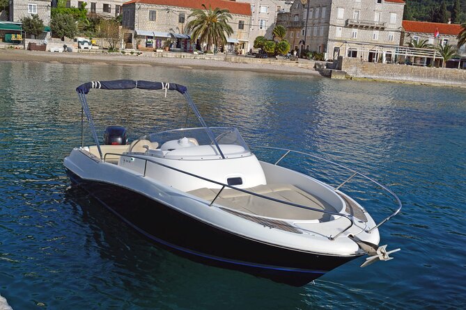 4h trip from Dubrovnik to the Elafiti islands with Atlantic 750 - Sunj Beach and the island of Lopud