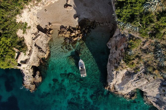 Amazing Sunset by private boat - Is $359.39 a fair price?