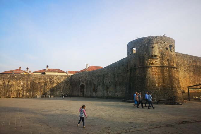 Best of Montenegro PRIVATE Tour by CRUISER TAXI DUBROVNIK - Perast, a Quiet Bayfront Pause