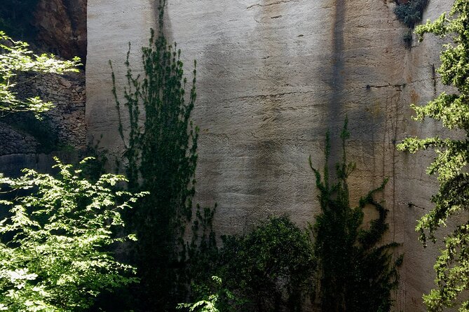 Bits of History - Half day kayak Tour with Wine delight - Vrnik and the story of Korcula’s stone