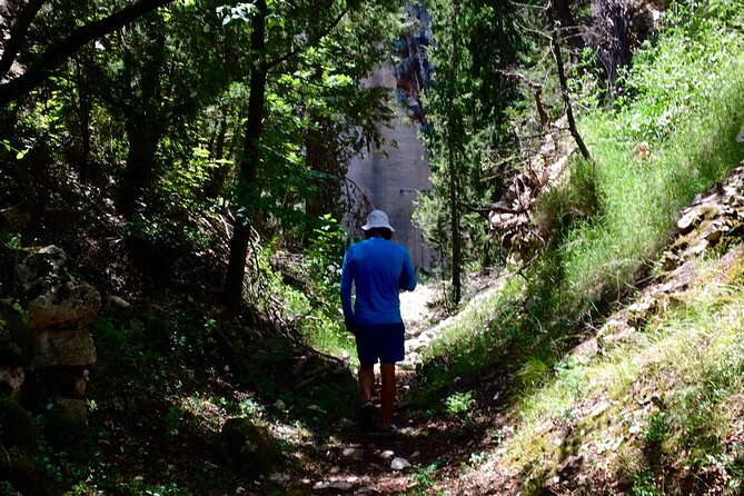 Bits of History - Half day kayak Tour with Wine delight - Badija’s Franciscan monastery