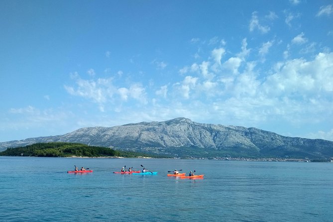 Bits of History - Half day kayak Tour with Wine delight - Paddling toward Gubavac and the island stops
