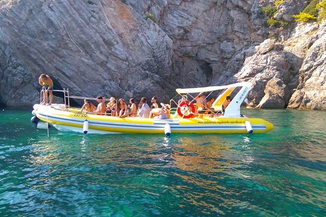 Blue Cave | 5-Hour Morning Sea Safari - Koločep’s Three Green Caves