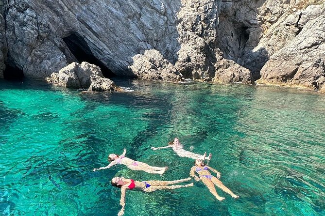 BLUE CAVE&GREEN CAVES /ŠUNJ beach Speedboat tour- WITH DRINKS - The short ride from Dubrovnik’s West Harbour