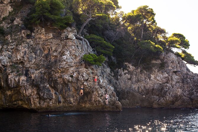 Blue Cave Premium Half-Day Tour with Panoramic Old Town View - Šunj Beach Gives the Tour a Slower Hour