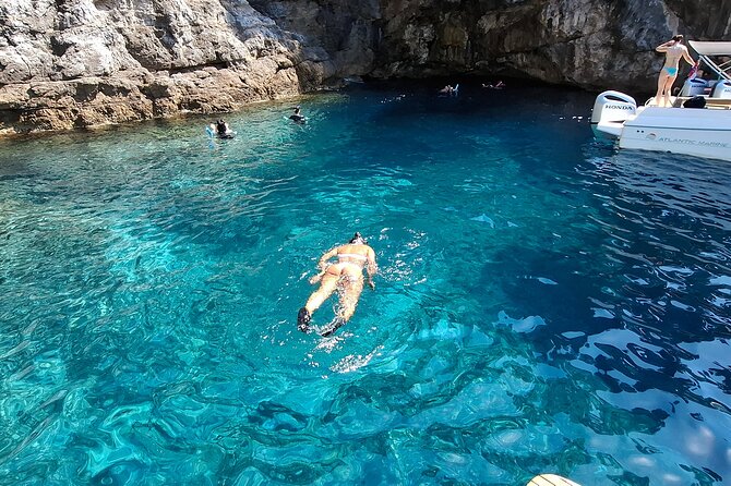 Blue & Green cave,Šunj beach - with drinks small group speedboat - Šunj Beach is more than a quick swim stop