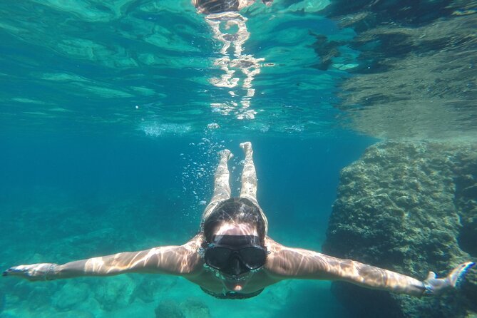 Blue & Green cave,Šunj beach - with drinks small group speedboat - Drinks, snorkeling gear, and what to bring