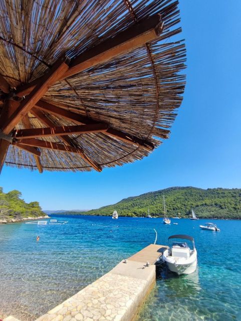 Blue&Green caves,beach Sunj with drinks - Šunj Beach gives you a proper break