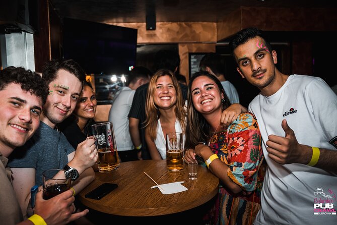 Columbo Pub Crawl Dubrovnik - Group size, hosts, and the social side