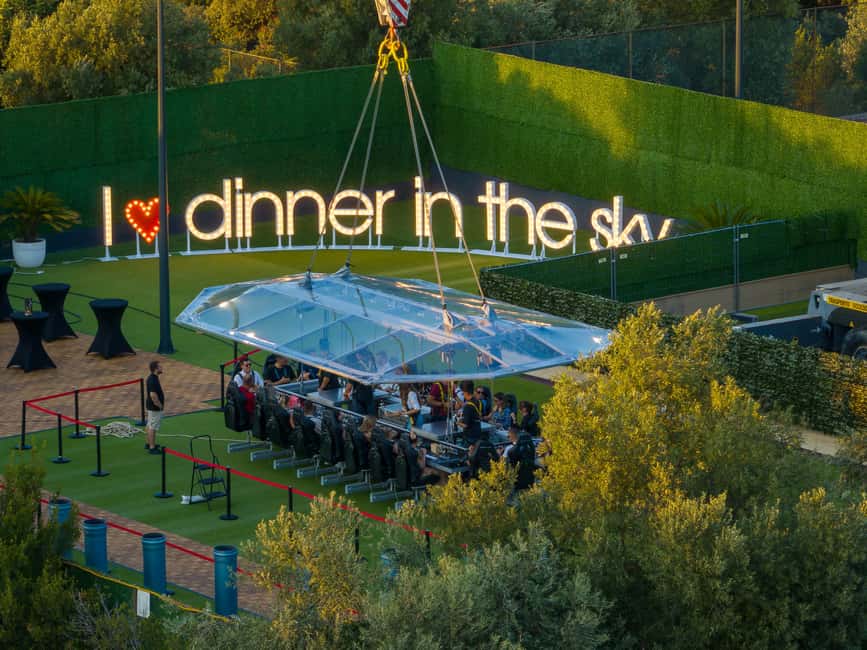 Dinner in the Sky Dubrovnik - Captain Mario and the sky high hosting