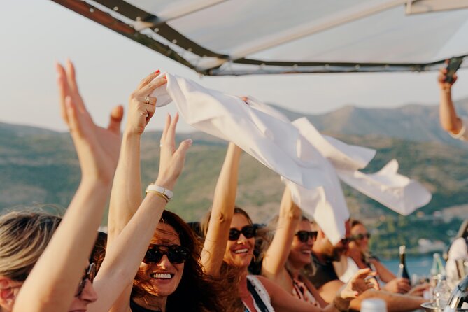 Dinner in the Sky Dubrovnik - Dine 50m above ground - Who will enjoy it most