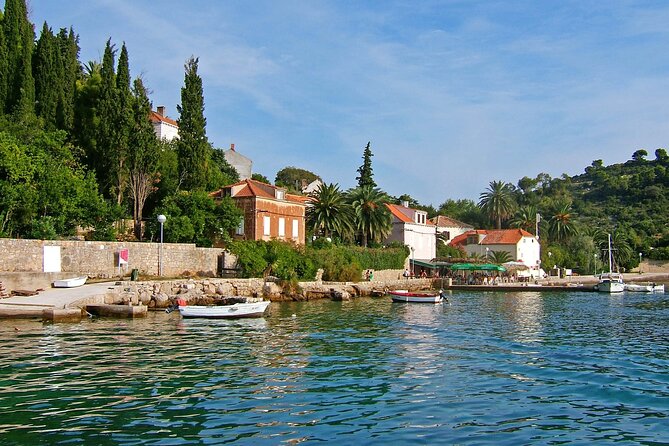 Dubrovnik: 3 Islands Boat Tour with Lunch & drinks(FR, ES, EN) - Lopud gives you the most time