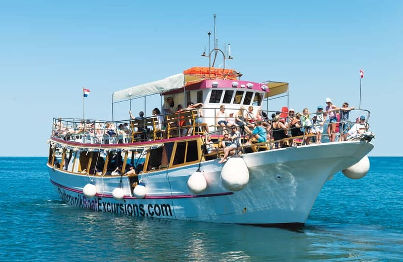 Dubrovnik: 3 Islands Boat Trip with Drinks (FR, ES, IT, EN) - Leaving Dubrovnik by boat