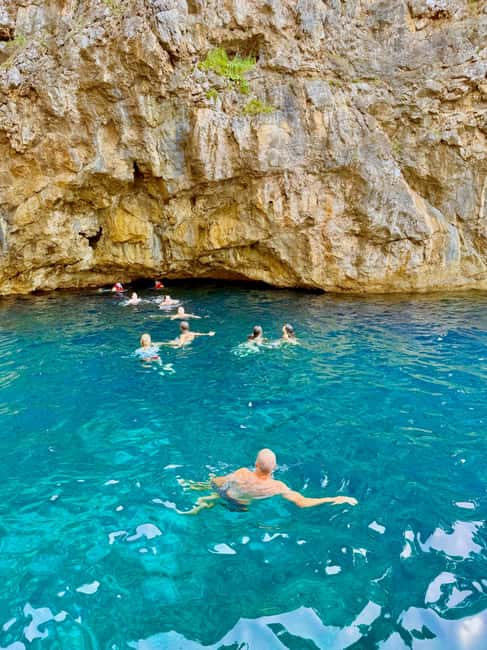Dubrovnik: 6 hours Blue cave & Elaphiti with optional lunch - Drinks, lunch, and what to bring