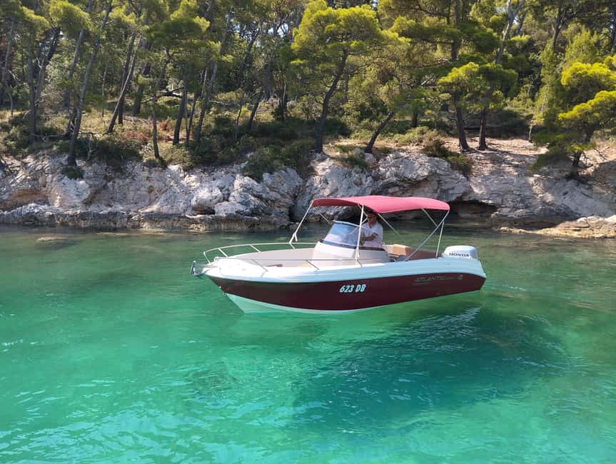 Dubrovnik: All-inclusive Islands and Caves Private Boat Tour - Entering the Blue Cave without a crowded excursion
