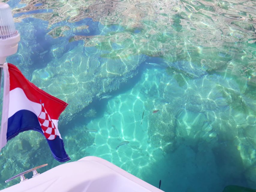 Dubrovnik: All-inclusive Islands and Caves Private Boat Tour - Koločep, a small island village with a local feel