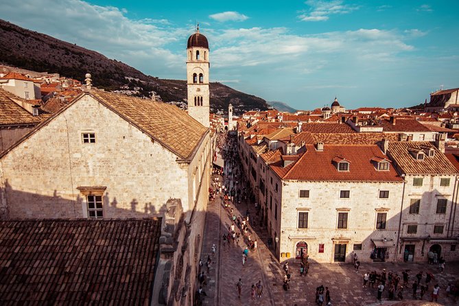 Dubrovnik: Ancient City Walls & Wars Walking Tour - The war stories add weight to the views