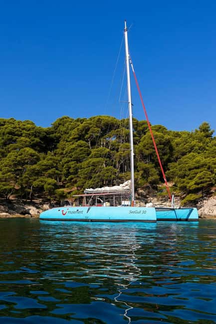 Dubrovnik: Best of the Elaphites by Catamaran - Leaving Dubrovnik from Gruž at 9:30