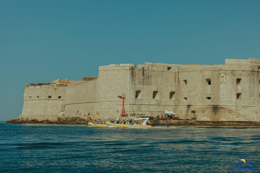 Dubrovnik: Blue Cave Afternoon Speedboat Tour with Drinks - Why this five-hour boat trip works so well