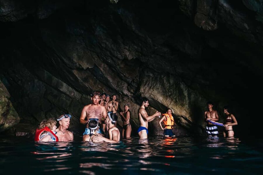 Dubrovnik: Blue Cave and Elafit Small Group Boat Exploration - A small boat, friendly crew, and a lively return