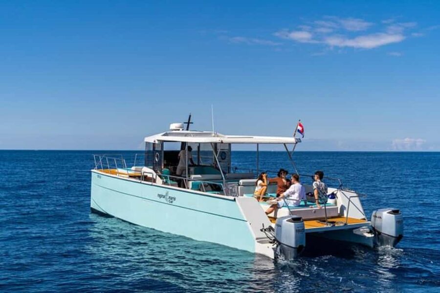 Dubrovnik: Blue Cave Catamaran Tour with Drinks and Snorkel - A relaxed four hours on the Adriatic