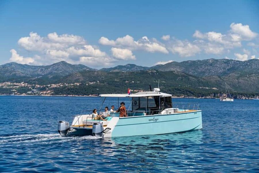 Dubrovnik: Blue Cave Catamaran Tour with Drinks and Snorkel - Why the catamaran makes a difference
