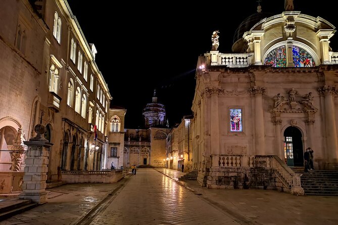 Dubrovnik By Night Walking Tour - The Cathedral and Gundulic Square