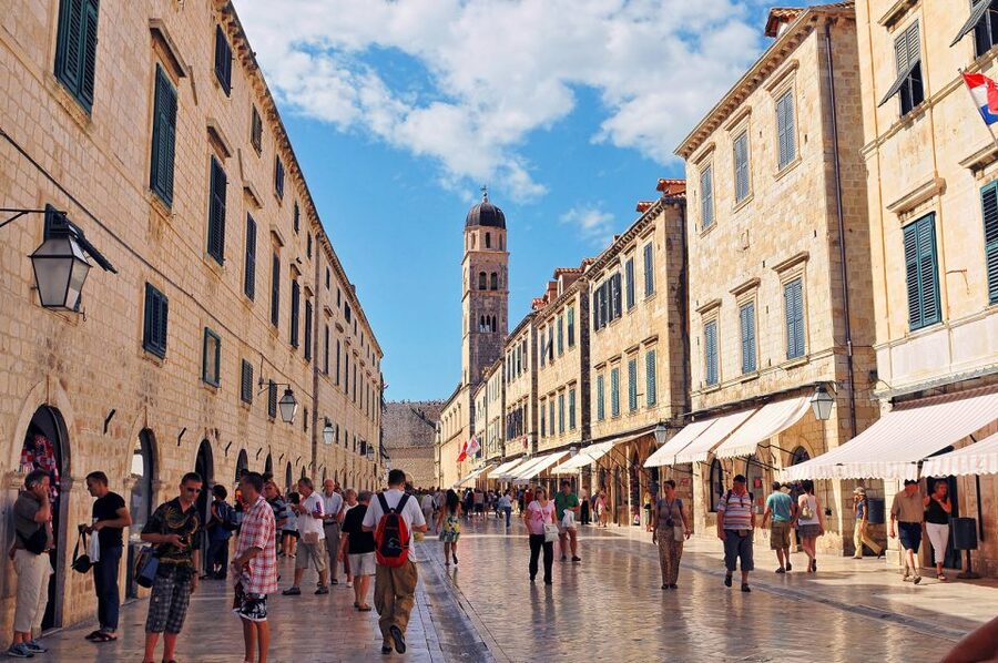 Dubrovnik: Cable Car, Walking Tour and City Walls Combo - Why start Dubrovnik from the cable car?