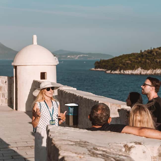 Dubrovnik:City Walls & Old Town 2 in 1 Walking Tour - Walking the 2-kilometer city walls