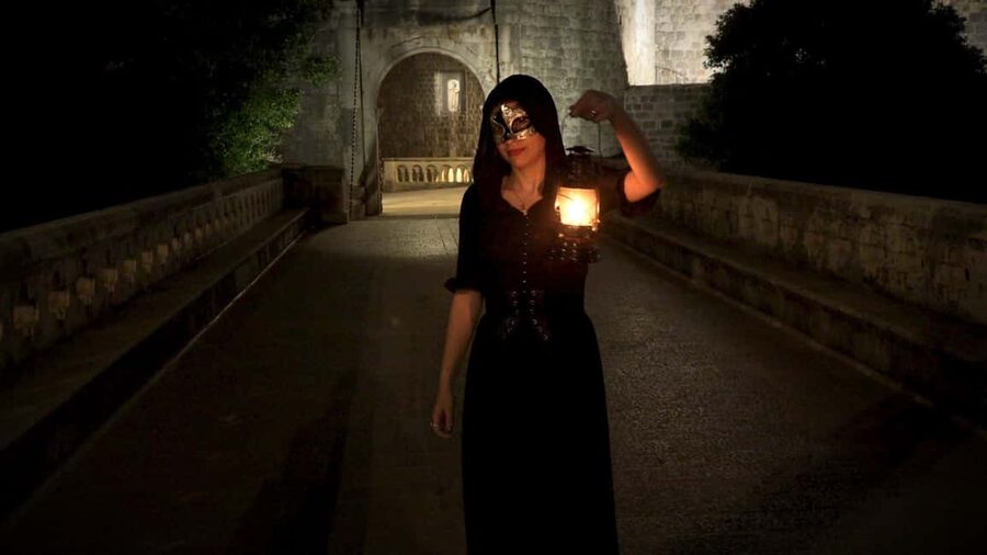 Dubrovnik: Dark tales of the Old Town - Leaving the main street for quieter lanes