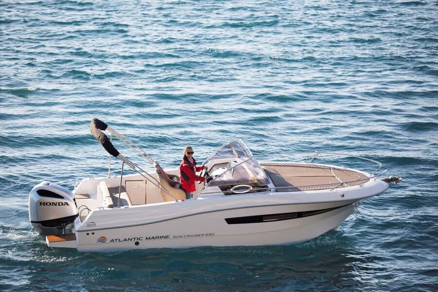 Dubrovnik: Elafiti Island Private Speedboat Tour - Koločep village time and the choice between swimming and walking