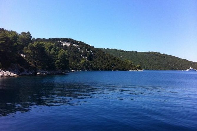 Dubrovnik Elafiti Islands Cruise with Lunch, Drinks and Pickup - Šipan and Suđurađ’s waterfront