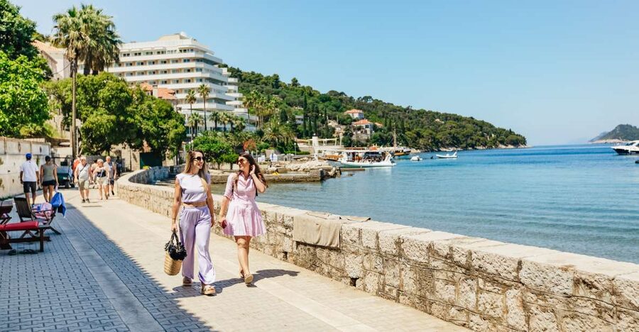 Dubrovnik: Elaphite Island Cruise w/ Drinks & Optional Lunch - Start at the harbor, then let the coast set the pace