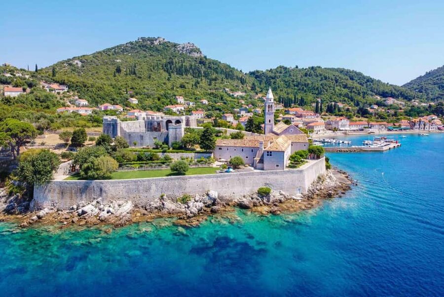 Dubrovnik:Elaphiti Islands and caves Private Speedboat Tour - Why this private boat trip works so well