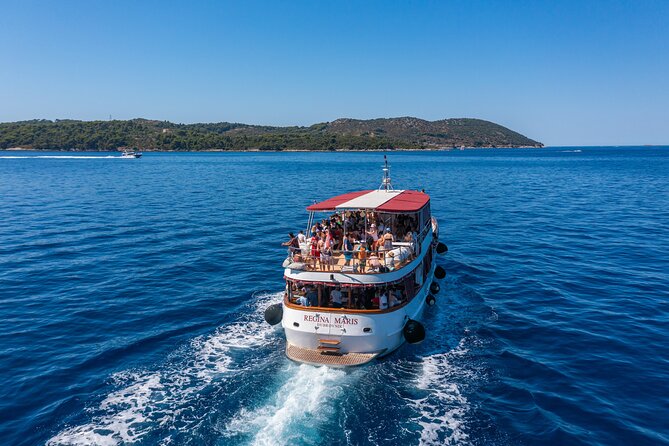 Dubrovnik: Elaphiti Islands Full-Day Cruise with Lunch - Life aboard Regina Maris