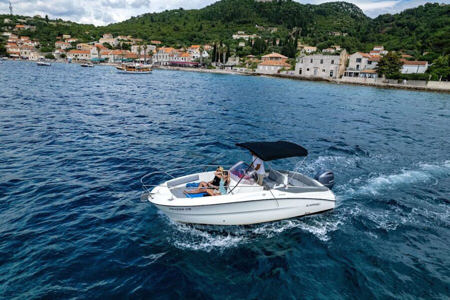 Dubrovnik: Elaphiti Islands Private Day Cruise by Speedboat - Swimming, snorkeling, and the practical kit