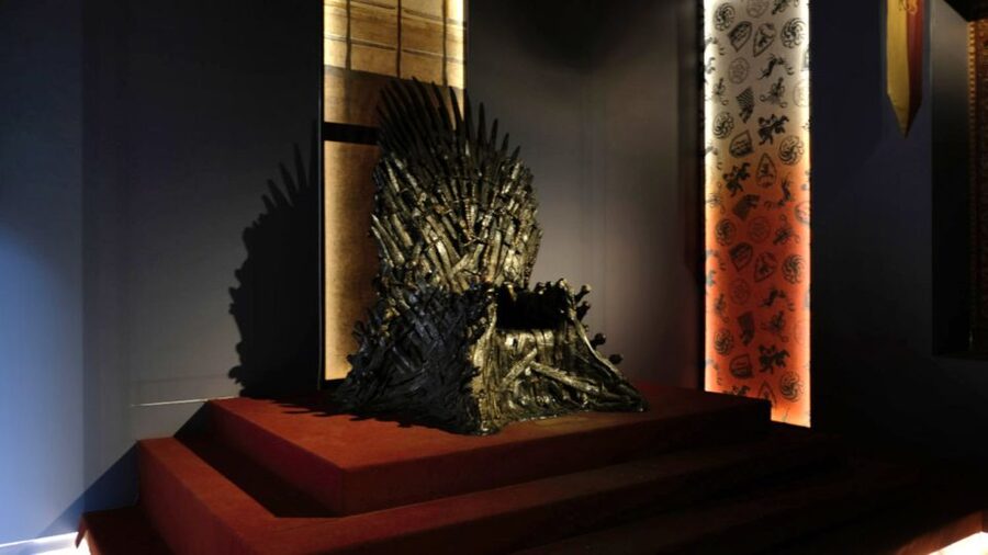 Dubrovnik: Epic Game of Thrones Tour + Lokrum & Saver Option - Pile Gate, Stradun, and the city behind the fantasy