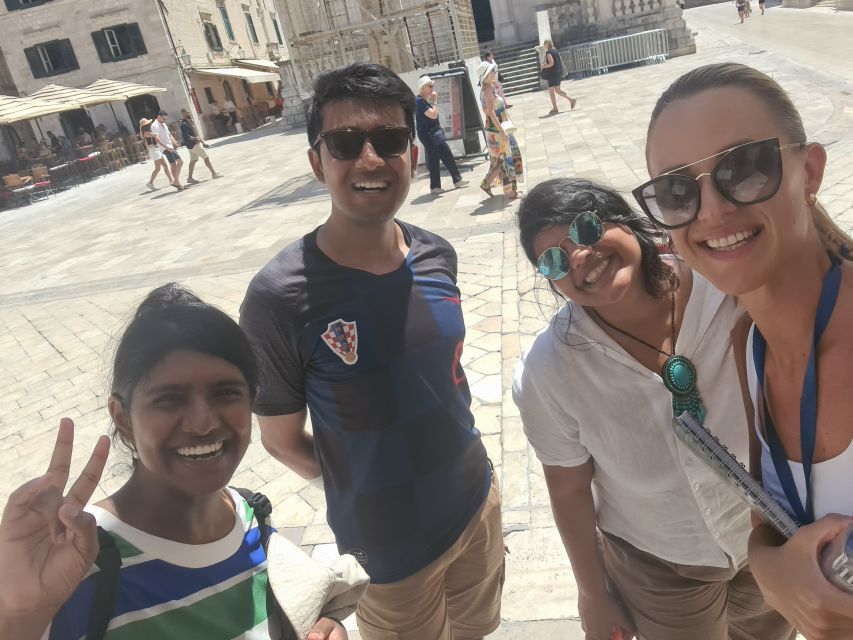 Dubrovnik: Explore Dubrovnik Old Town Walking Tour - Seeing Dubrovnik through its major historic areas