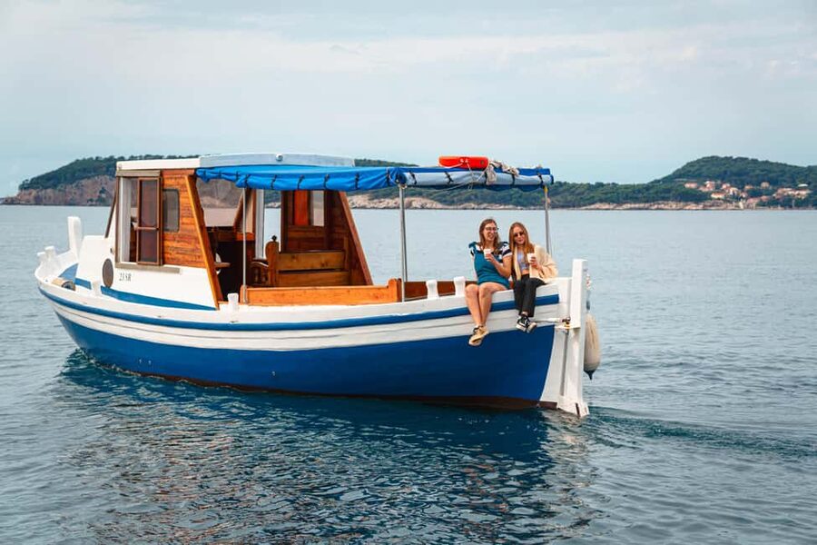 Dubrovnik: Full-Day Blue Cave & Elaphiti Islands Boat Tour - Lopud and the best beach time