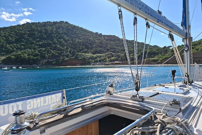 Dubrovnik : Full Day Group Sail Boat Tour to Elaphiti & Blue Cave - A small boat day among Dubrovnik’s Elaphiti Islands
