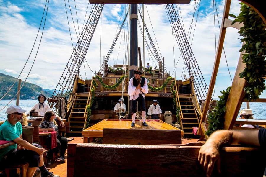 Dubrovnik: Galleon Sunset Cruise with a Live Guide & Drink - Is the $56 price good value?