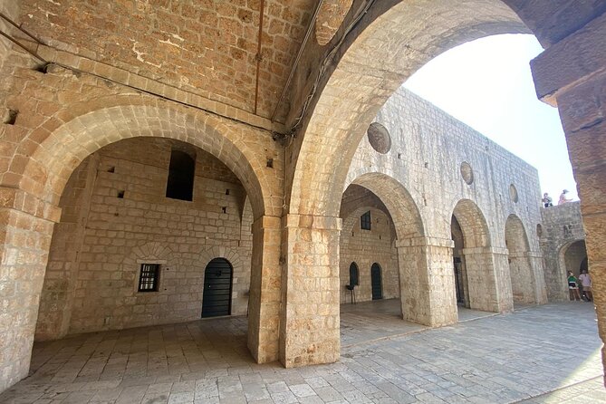 Dubrovnik Game Of Thrones self-guided tour with mobile app - Starting at Dubrovnik West Harbour