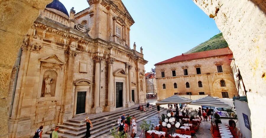 Dubrovnik: Game of Thrones Tour & Optional Lokrum Island - Seeing Blackwater Bay from Pile