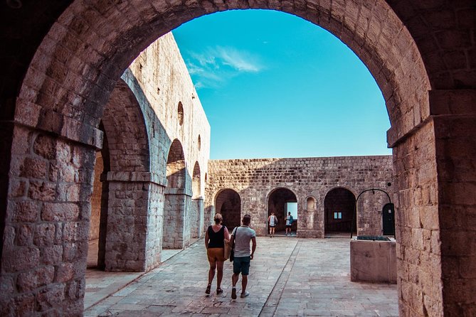 Dubrovnik: Game of Thrones Walking Tour - The 2-hour route compared with the 3-hour Lokrum option