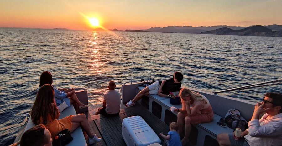 Dubrovnik: Golden Hour Sunset Cruise - Lovrijenac fortress from the water