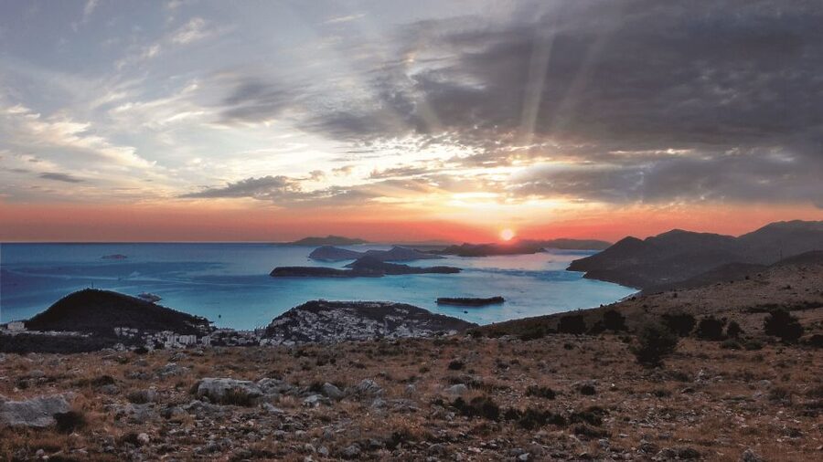 Dubrovnik: Group Sightseeing Tour with Stunning Views - Game of Thrones locations along the route