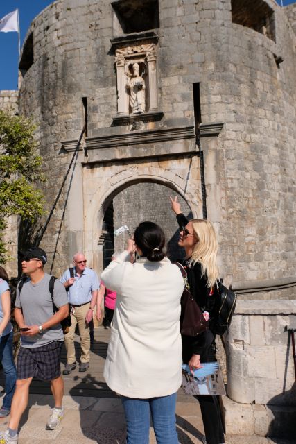 Dubrovnik: Guided Old City Walking Tour - Starting at Pile Square and Amerling Fountain