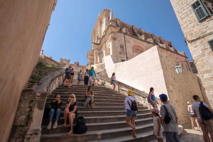 Dubrovnik: History and Game of Thrones Walking Tour - Rector’s Palace and Venetian Details