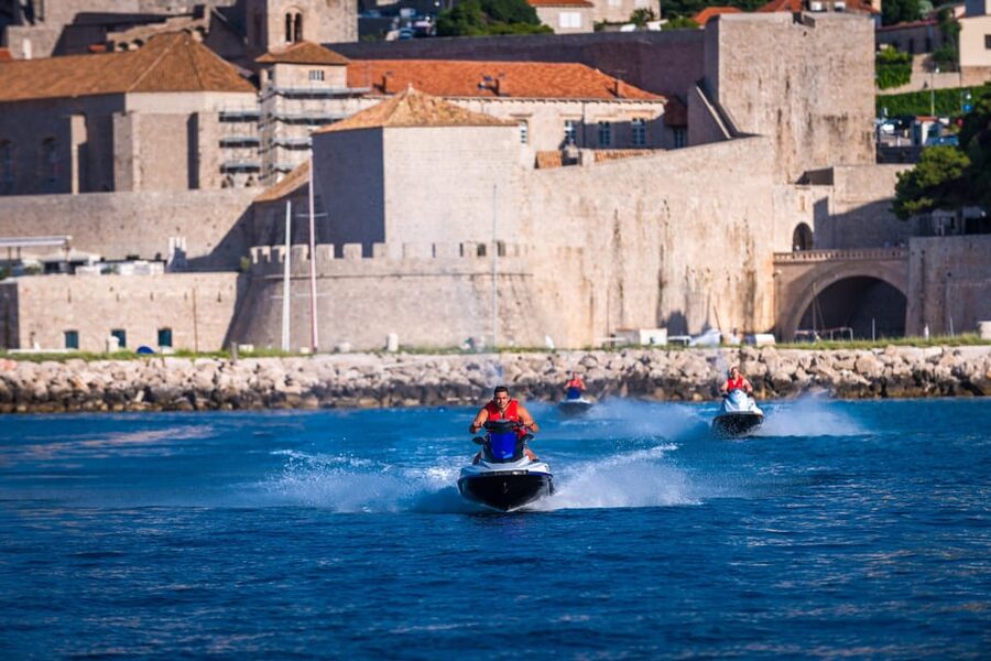 Dubrovnik: Jet Ski Rental - Riding toward Koločep’s beaches and caves