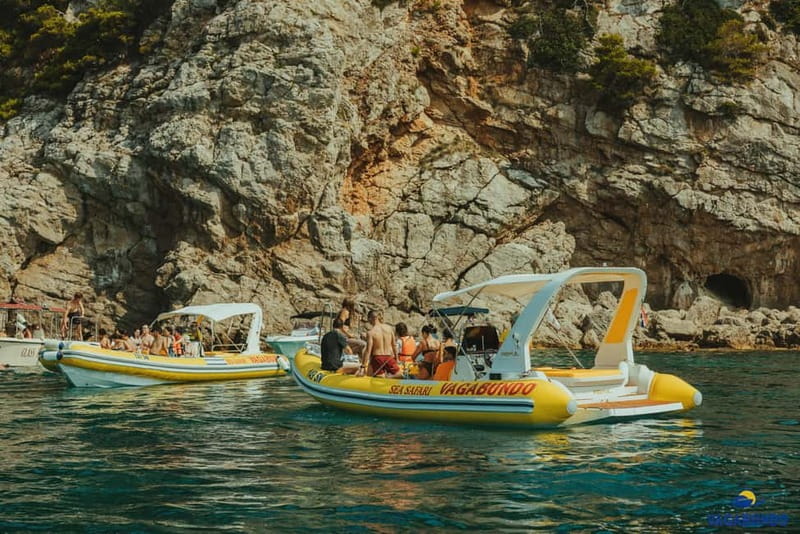 Dubrovnik: Morning Blue Cave speedboat tour with drinks - Two hours at Šunj Beach